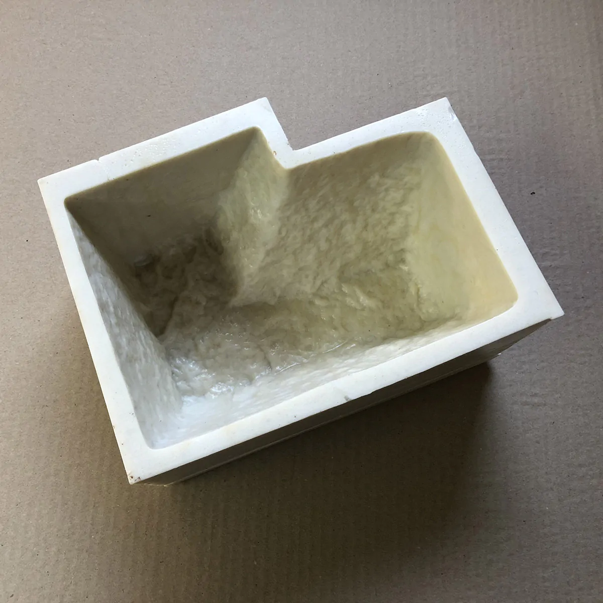 Готовая форма для плитки Бордюрный камень F4160F